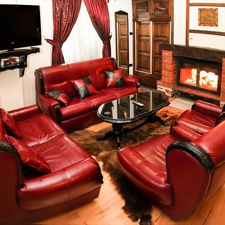 Hotel Manastir Berovo Ngoại thất bức ảnh