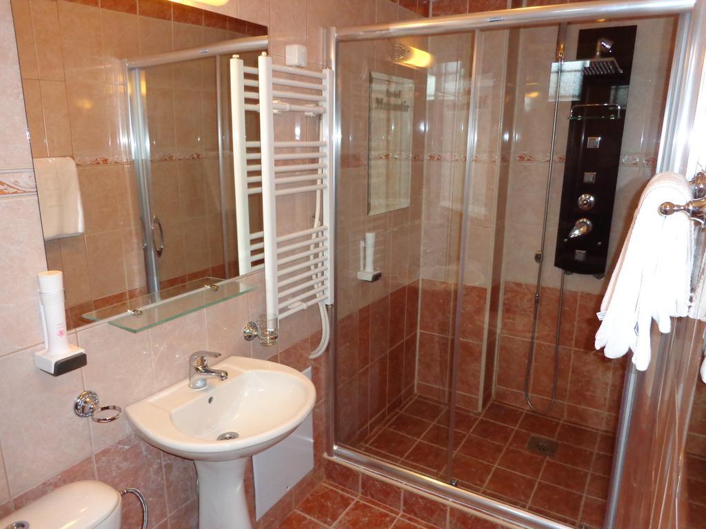 Hotel Manastir Berovo Phòng bức ảnh