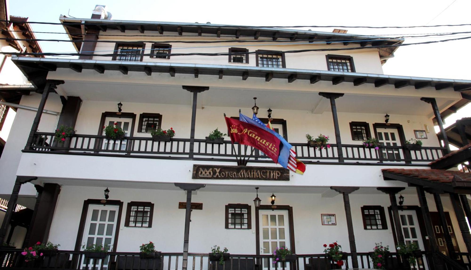 Hotel Manastir Berovo Ngoại thất bức ảnh