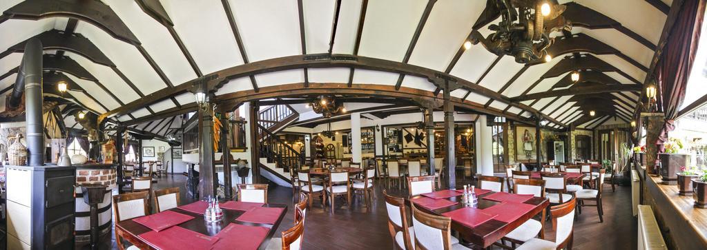 Hotel Manastir Berovo Ngoại thất bức ảnh